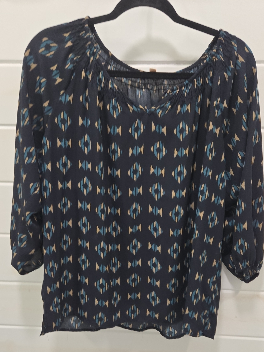 Skies Are Blue Navy & Cream Geometric Peasant Blouse